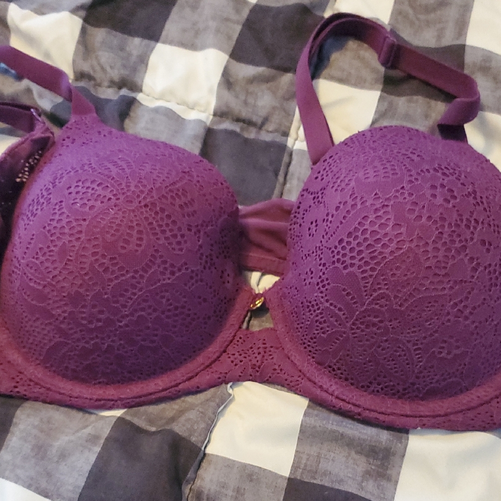 Maidenform Deep Purple Lace Bra